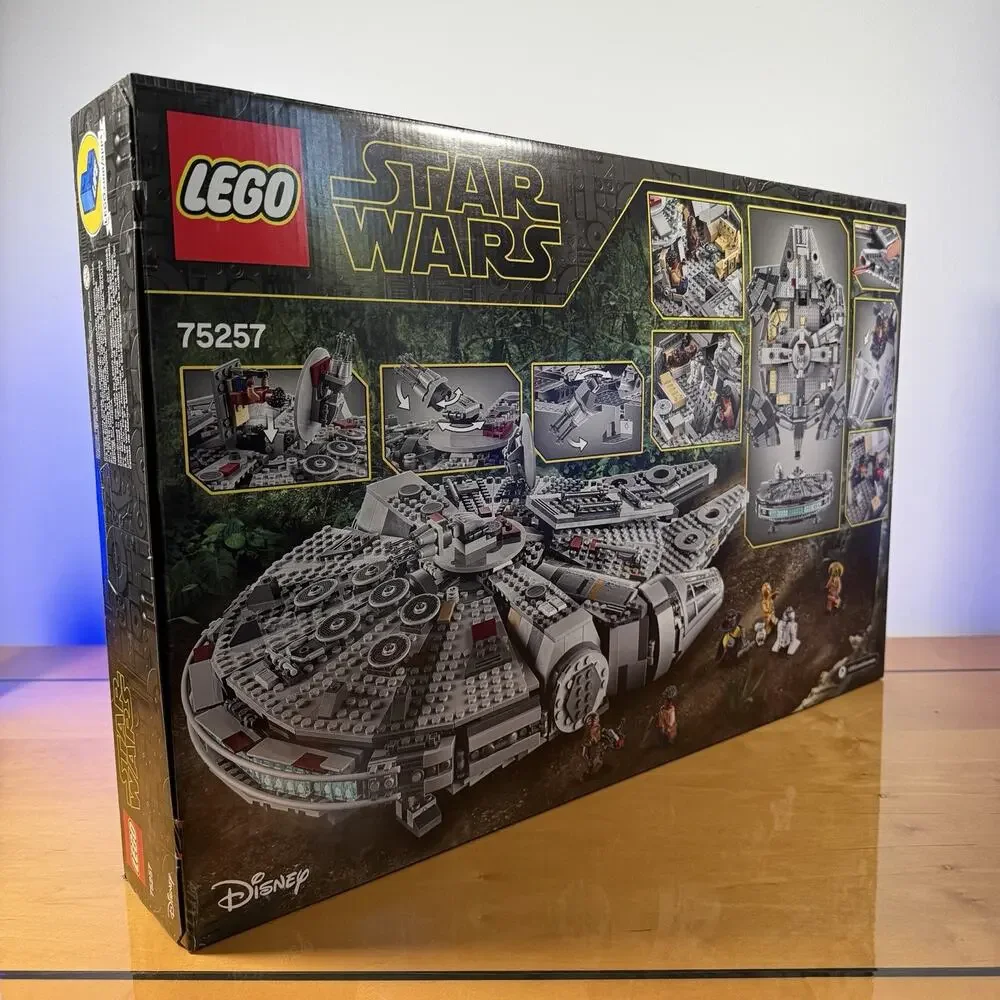 75257 Millenium Falcon Star Wars Lego